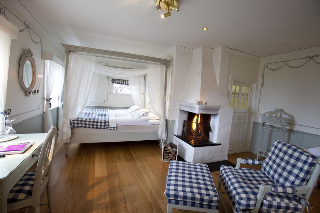 Taellbergsgardens Hotell Экстерьер фото