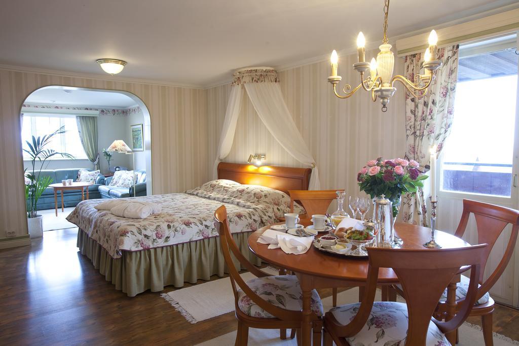 Taellbergsgardens Hotell Экстерьер фото